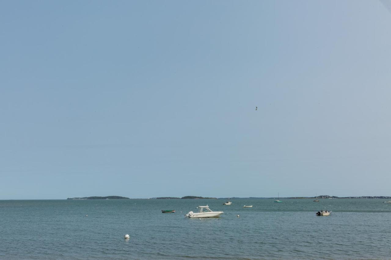 Luxury Oceanfront Bayside Jewel Villa Quincy Bagian luar foto