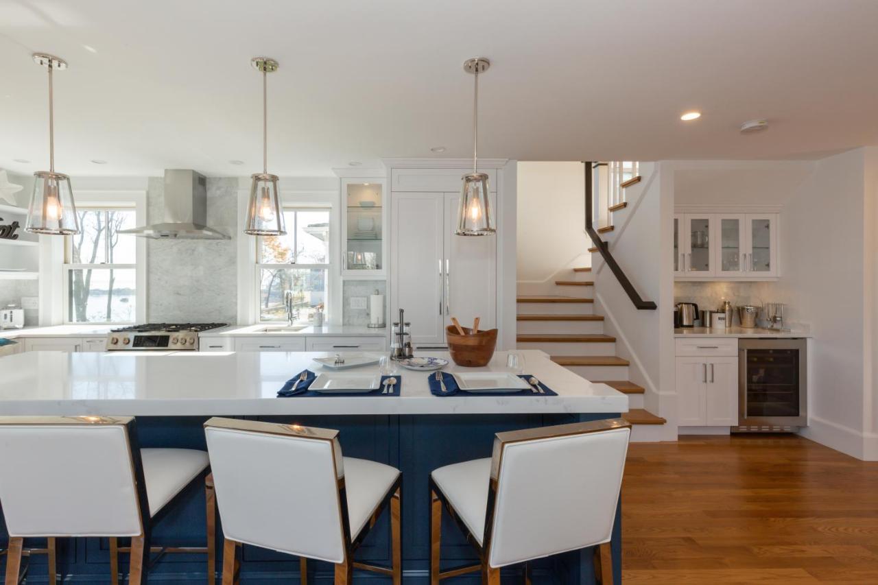 Luxury Oceanfront Bayside Jewel Villa Quincy Bagian luar foto