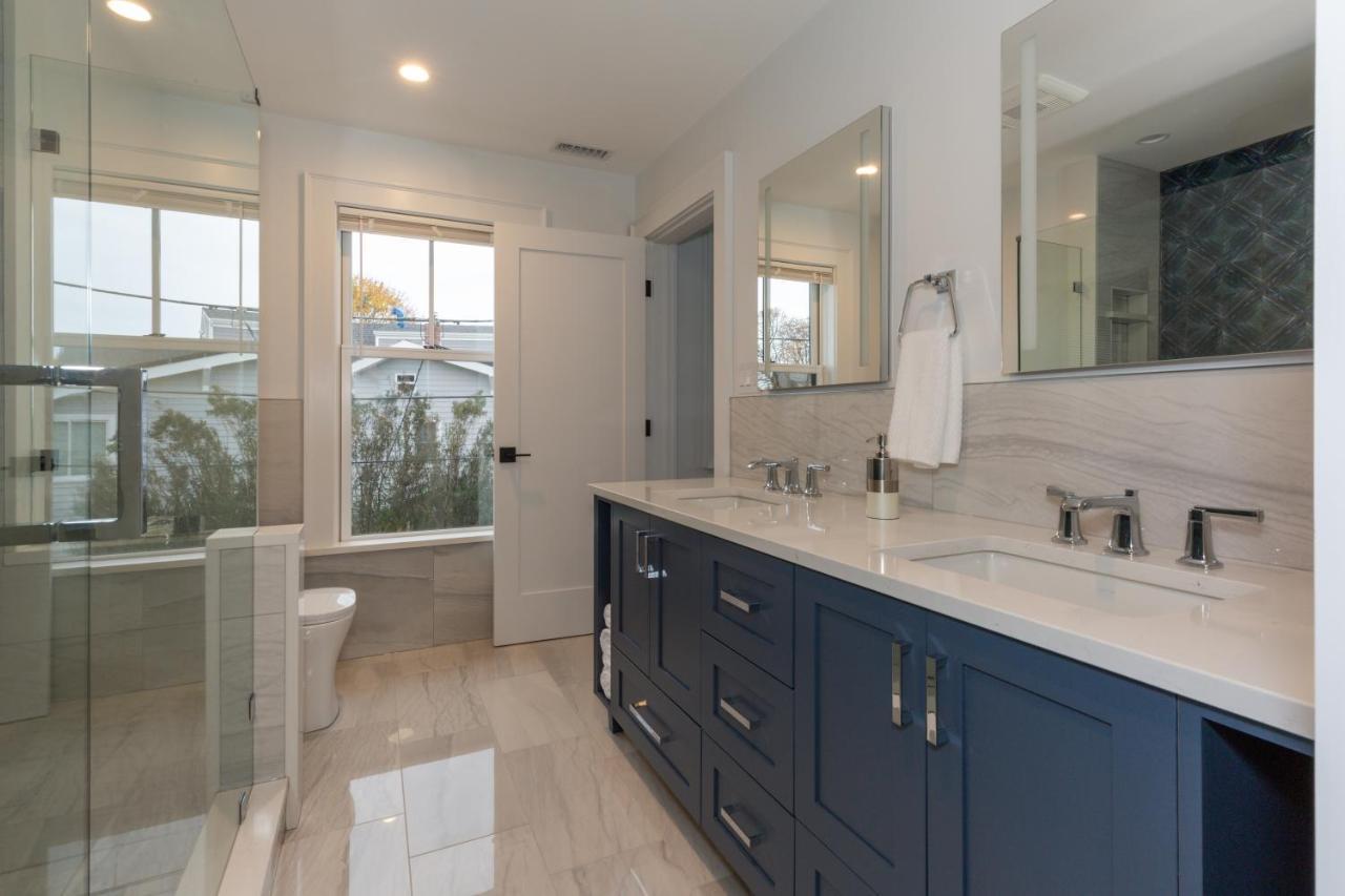 Luxury Oceanfront Bayside Jewel Villa Quincy Bagian luar foto