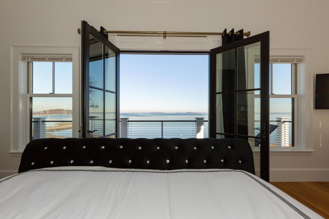 Luxury Oceanfront Bayside Jewel Villa Quincy Bagian luar foto