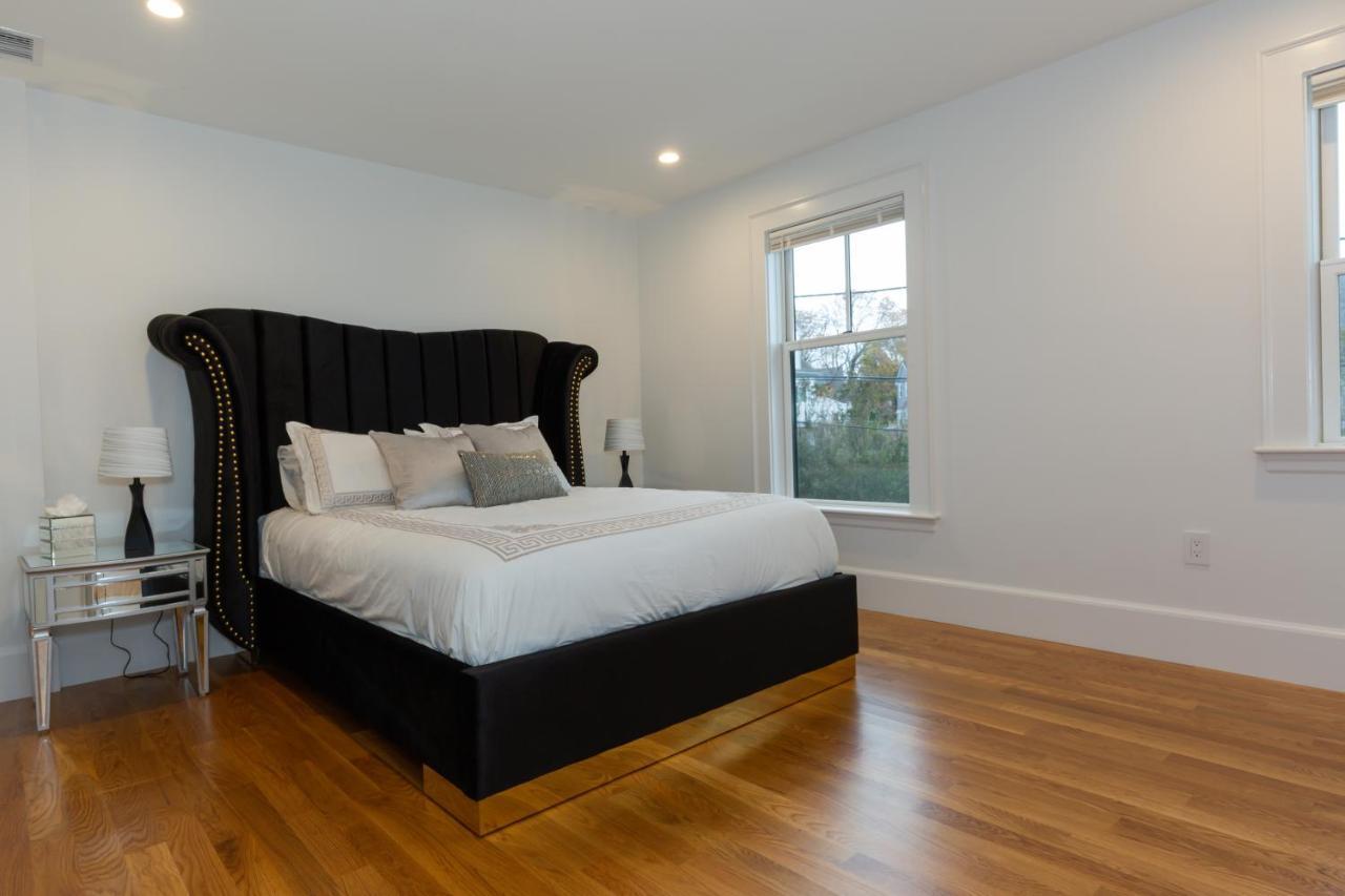 Luxury Oceanfront Bayside Jewel Villa Quincy Bagian luar foto